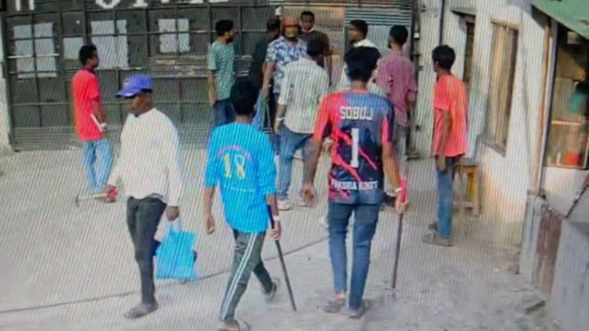 Ashulia_Madrasa_Attacked_28Sep26